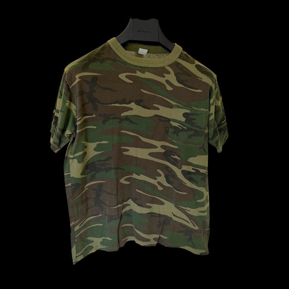 Vintage 90's Camo Pocket T-Shirt Green Tiger Stripe Camouflage Single Stitch XL